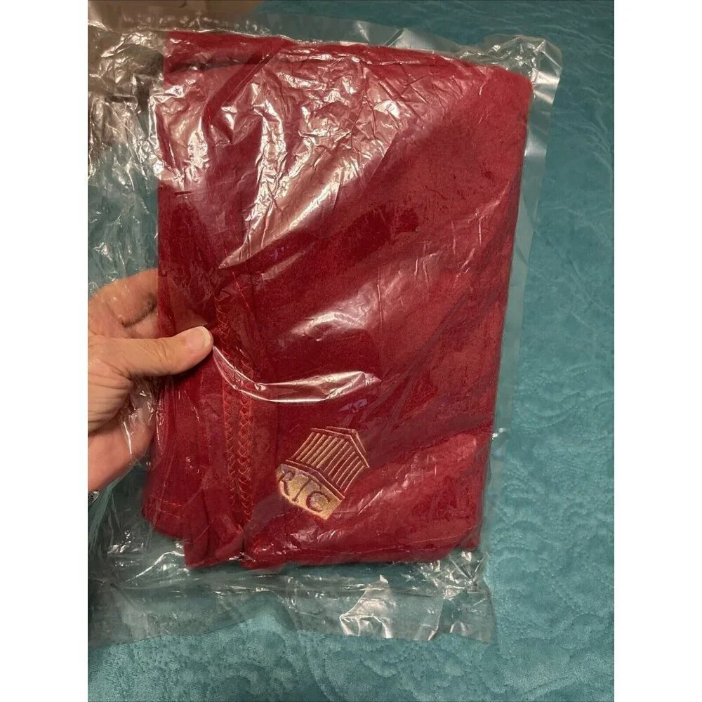 Brick Red  Stadium Throw Emblem RTC In Gold Unopened. No‎ Size Information.